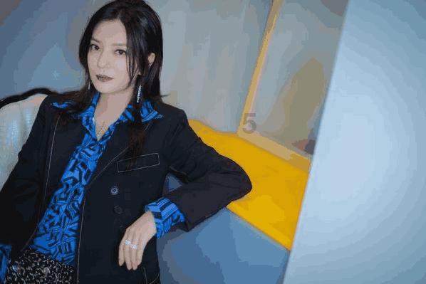 独眼方块找出口无敌版