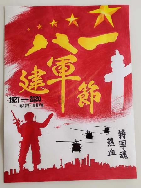 沈阳故宫门前站满了“皇子”和“格格”，网友：有种穿越时空的感觉