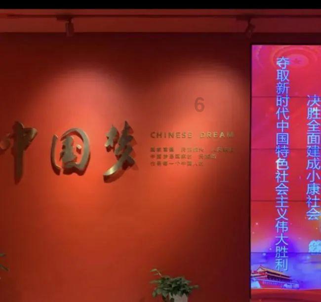 逃离小怪世界