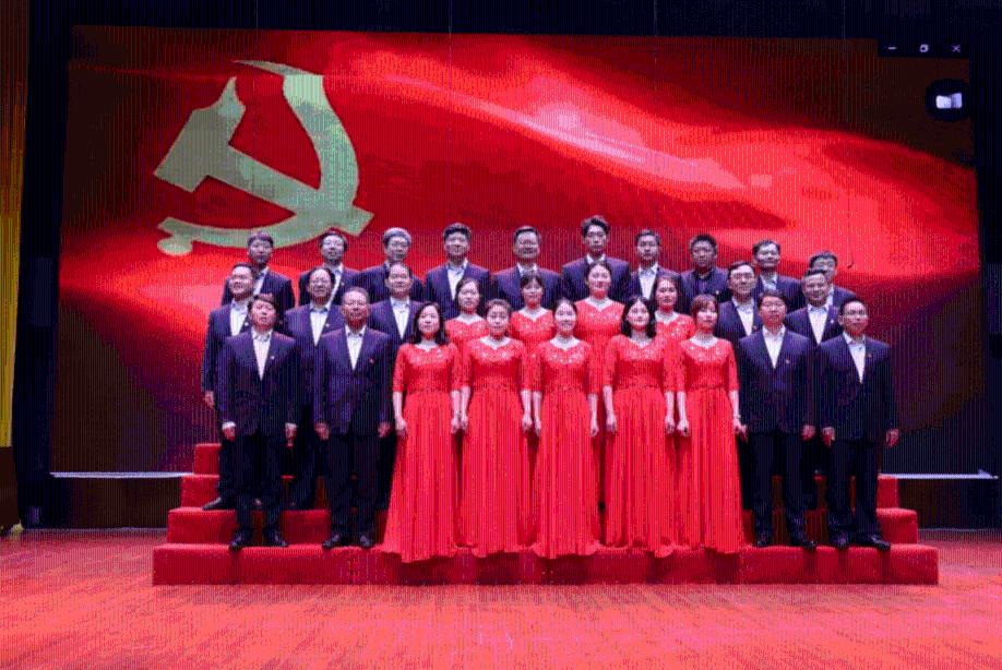 逃出昏暗的地下室