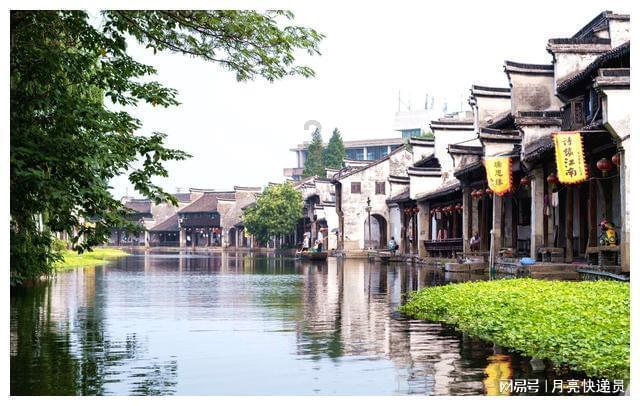 center和centre什么区别游戏画面