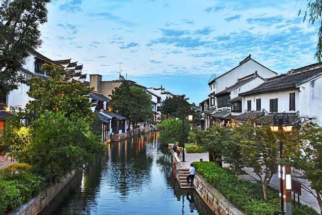 宝山首个新时代城市建设者管理者之家迎来入住者
